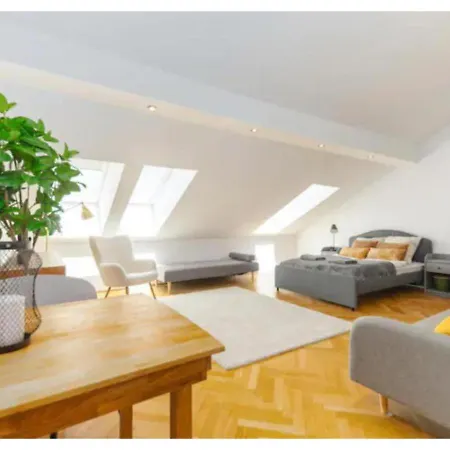 Stylish Apartments, 3 Min To U1 Reumannplatz, 2 Stations To Hauptbahnhof-2